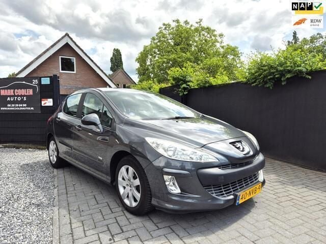 Grijs Gebruikt 2010 Peugeot 308 Hatchback | € 2.245 (Eerlijke prijs) - Afbeelding 1/4