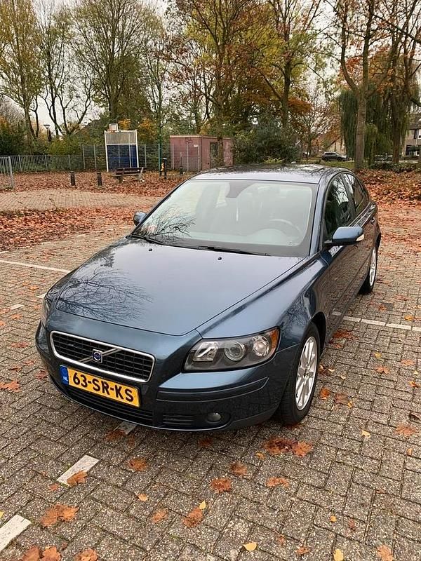 Gebruikt 2006 Volvo S40 Sedan | € 3.950 (Eerlijke prijs) - Afbeelding 1/4