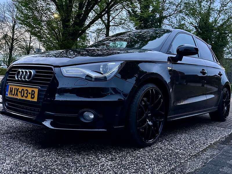 Zwart Gebruikt 2014 Audi A1 Proline Hatchback | € 16.000 (Eerlijke prijs) - Afbeelding 1/4