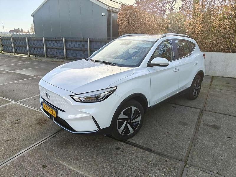 Wit Gebruikt 2023 MG ZS Comfort Hatchback | € 20.564 (Goede deal) - Afbeelding 1/4