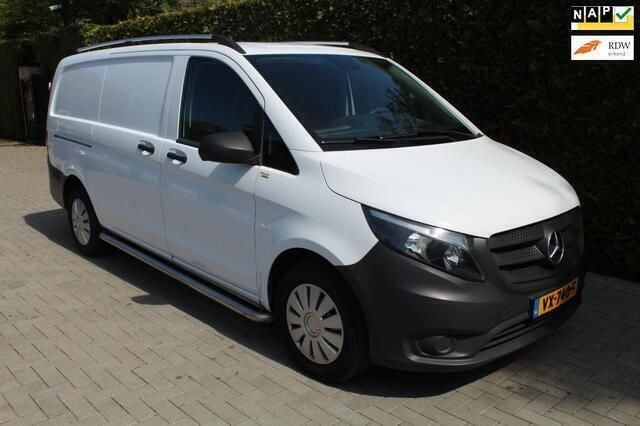 Wit Gebruikt 2016 Mercedes Vito MPV | € 8.850 (Super prijs) - Afbeelding 1/4