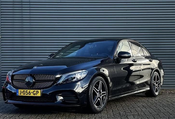 Occasion Mercedes C180 Business 156 PK (114 kW) 2020 Zwart (metallic) Sedan