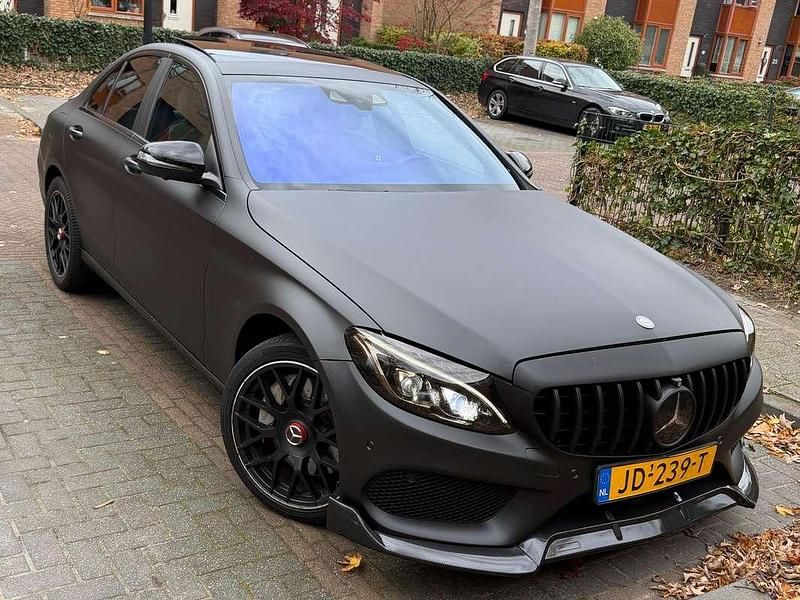 Zwart Gebruikt 2015 Mercedes C350 Edition Sedan | € 18.500 (Eerlijke prijs) - Afbeelding 1/4