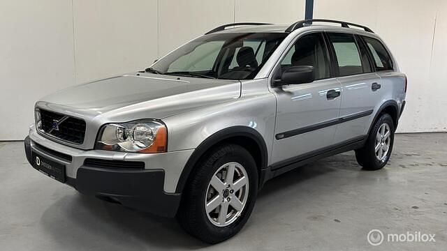 Grijs Gebruikt 2004 Volvo XC90 Momentum SUV | € 19.945 - Afbeelding 1/4