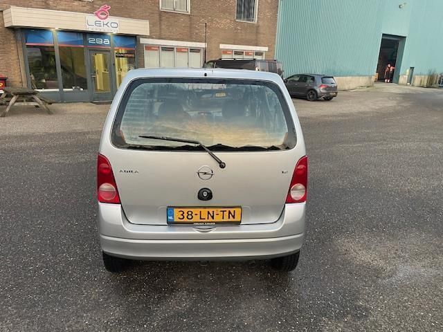 Occasion Opel Agila 75 PK (55 kW) 2003 Grijs Hatchback