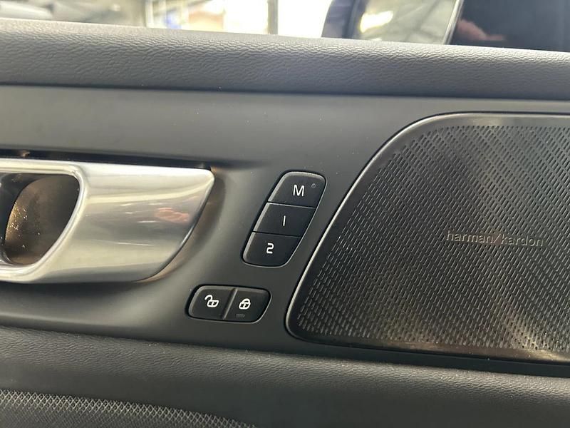 Occasion Volvo S60 Plus 2024 Zwart Sedan