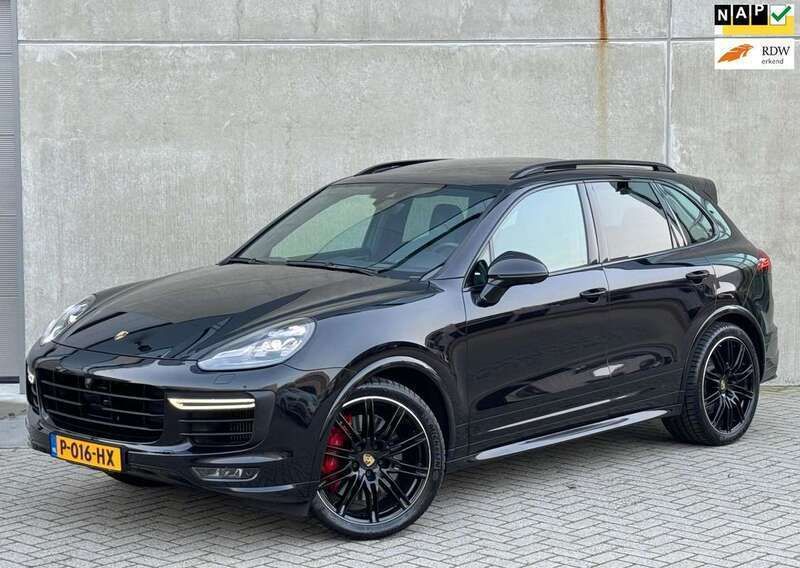 Zwart Gebruikt 2015 Porsche Cayenne SUV | € 38.240 (Eerlijke prijs) - Afbeelding 1/4