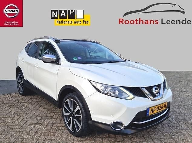 Wit Occasion 2015 Nissan Qashqai Pack SUV | € 11.400 (Goede deal) - Afbeelding 1/4