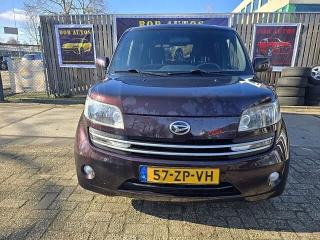 Occasion Daihatsu Materia 103 PK (75 kW) 2008 Rood MPV