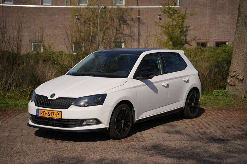 Wit Gebruikt 2017 Skoda Fabia Monte Carlo Hatchback | € 10.500 (Eerlijke prijs) - Afbeelding 1/4