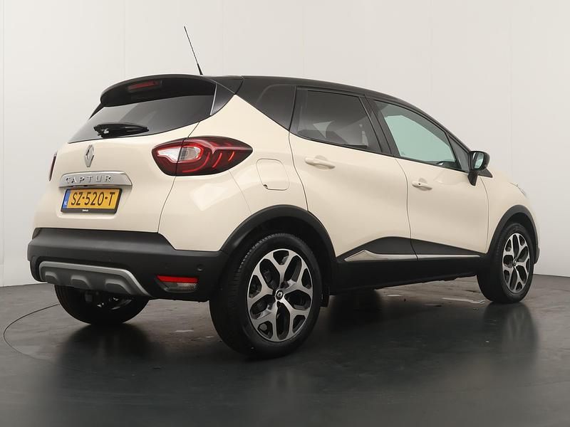 Occasion Renault Captur Intens 90 PK (66 kW) 2018 Ivoire / noir etoilé SUV