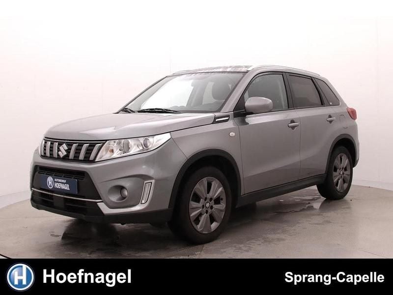 Grijs (metallic) Gebruikt 2019 Suzuki Vitara SUV | € 16.950 (Eerlijke prijs) - Afbeelding 1/3