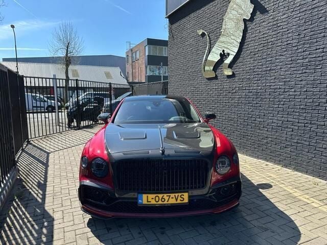 Rood Gebruikt 2020 Bentley Flying Spur Sedan | € 249.950 - Afbeelding 1/4