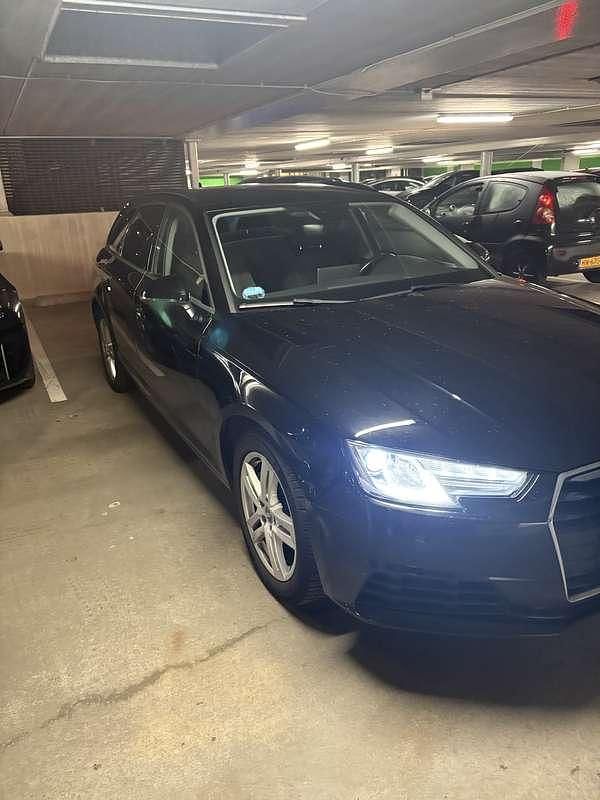 Zwart Occasion 2017 Audi A4 Proline Stationwagen | € 9.500 (Goede deal) - Afbeelding 1/4