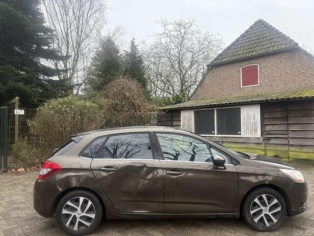 Occasion Citroën C4 93 PK (68 kW) 2011 Bruin Hatchback