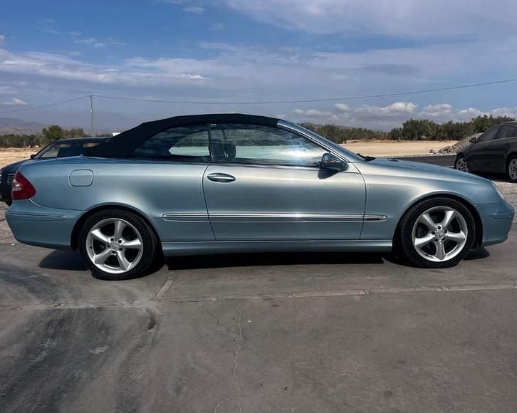 Gebruikt 2004 Mercedes CLK320 Cabriolet | € 7.950 (Eerlijke prijs) - Afbeelding 1/1