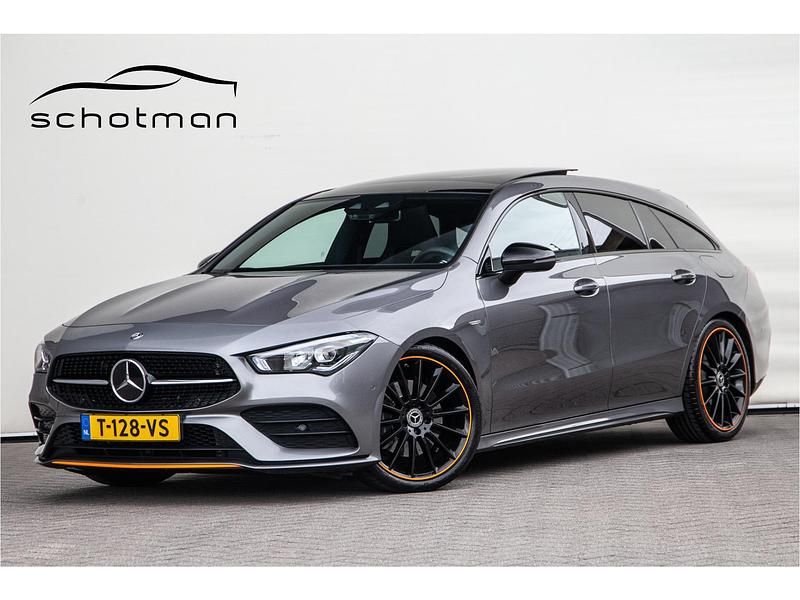 Grijs Gebruikt 2020 Mercedes CLA200 Premium Stationwagen | € 29.500 (Eerlijke prijs) - Afbeelding 1/4