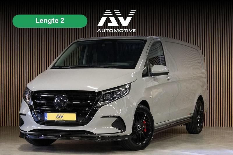 Grijs Gebruikt 2024 Mercedes Vito Sedan | € 49.695 - Afbeelding 1/4