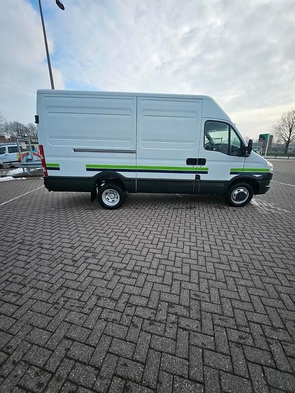 Occasion Iveco Daily 145 PK (106 kW) 2012