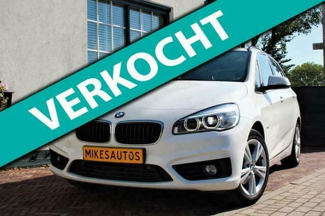 Wit Gebruikt 2016 BMW 218 Sport Line Stationwagen | € 17.999 (Iets duurder) - Afbeelding 1/4