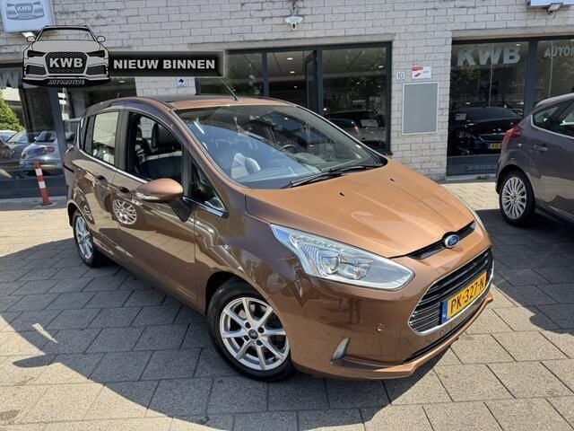 Bruin Gebruikt 2013 Ford B-MAX Titanium MPV | € 3.950 - Afbeelding 1/4