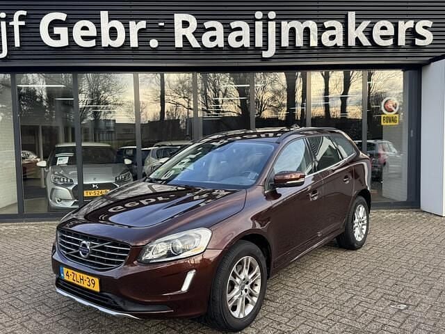 Bruin Gebruikt 2014 Volvo XC60 Momentum SUV | € 8.900 (Super prijs) - Afbeelding 1/4