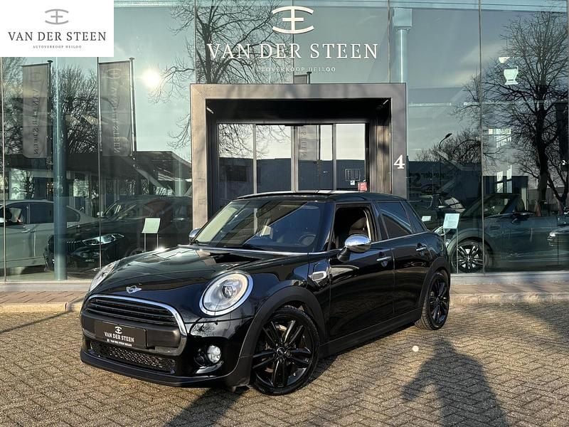 Zwart Occasion 2022 Mini Cooper Salt Hatchback | € 12.950 (Eerlijke prijs) - Afbeelding 1/4