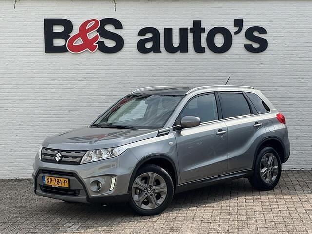 Grijs Gebruikt 2017 Suzuki Vitara Exclusive SUV | € 17.700 (Eerlijke prijs) - Afbeelding 1/4