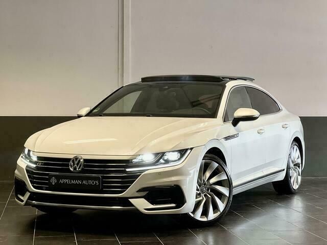 Wit Gebruikt 2018 VW Arteon R-line Hatchback | € 32.950 (Duur) - Afbeelding 1/4