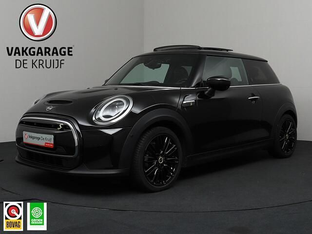 Zwart Occasion 2021 Mini Cooper SE Hatchback | € 18.950 (Eerlijke prijs) - Afbeelding 1/4