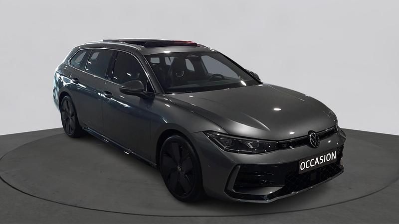 Occasion VW Passat Business 150 PK (110 kW) 2024 Grijs Stationwagen