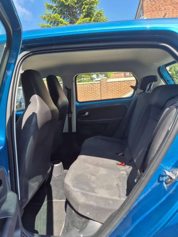 Blauw Gebruikt 2017 VW up! Move Hatchback | € 8.500 (Eerlijke prijs) - Afbeelding 1/4