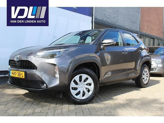 Grijs Gebruikt 2023 Toyota Yaris Cross Active SUV | € 23.895 (Super prijs) - Afbeelding 1/4
