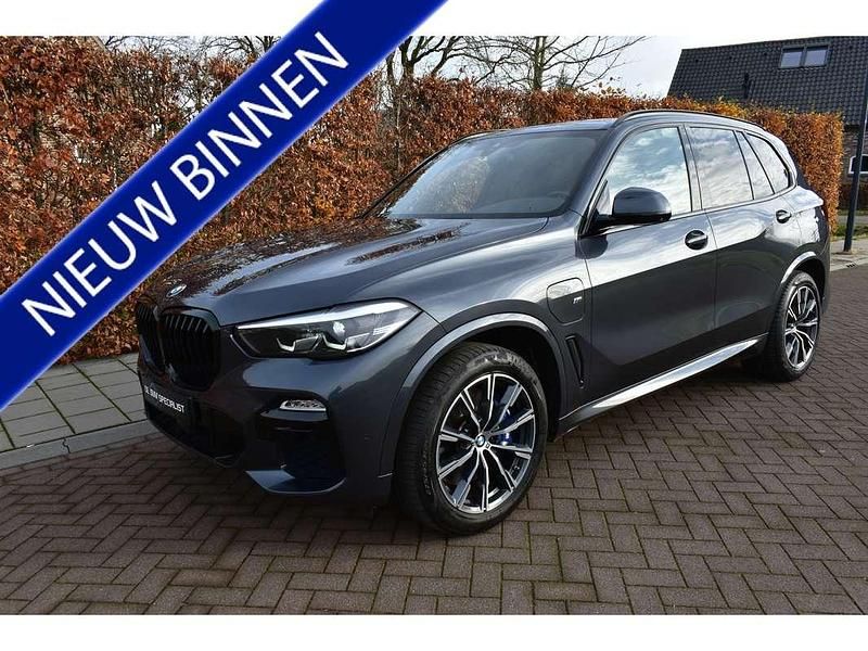 Grijs Occasion 2020 BMW X5 Executive SUV | € 54.980 (Eerlijke prijs) - Afbeelding 1/4