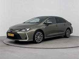Groen Gebruikt 2020 Toyota Corolla Sedan | € 19.945 (Eerlijke prijs) - Afbeelding 1/3