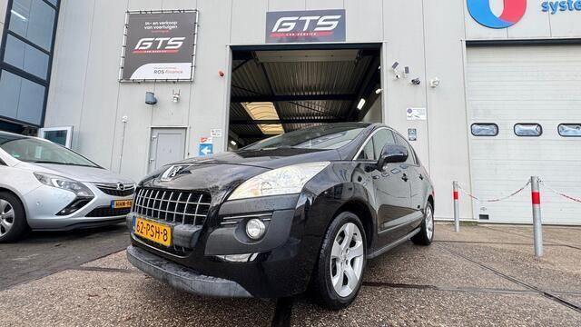 Zwart Occasion 2011 Peugeot 3008 MPV | € 4.500 (Eerlijke prijs) - Afbeelding 1/4