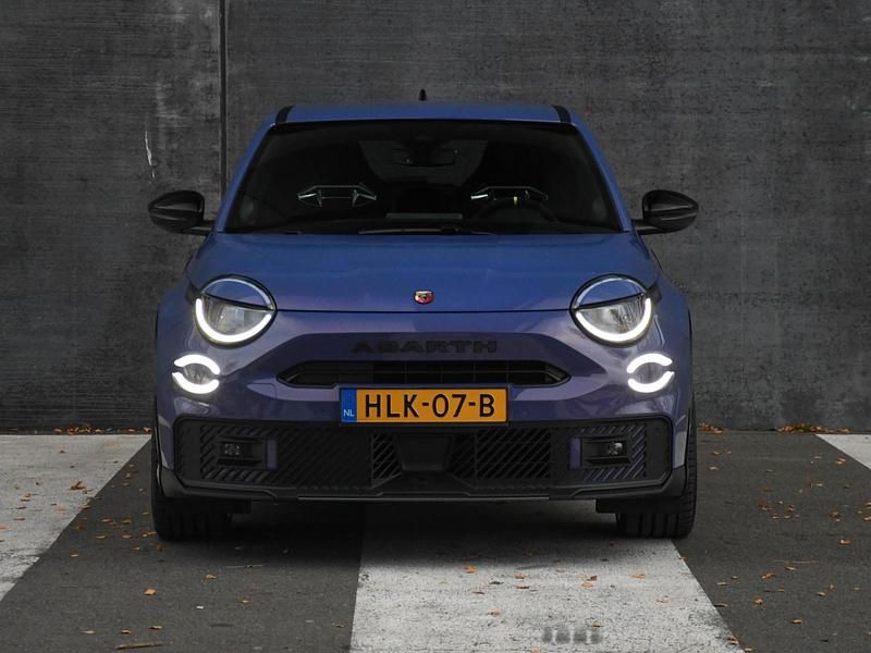 Occasion Abarth 600e Turismo 175 kW (238 PK) 2025 Paars SUV