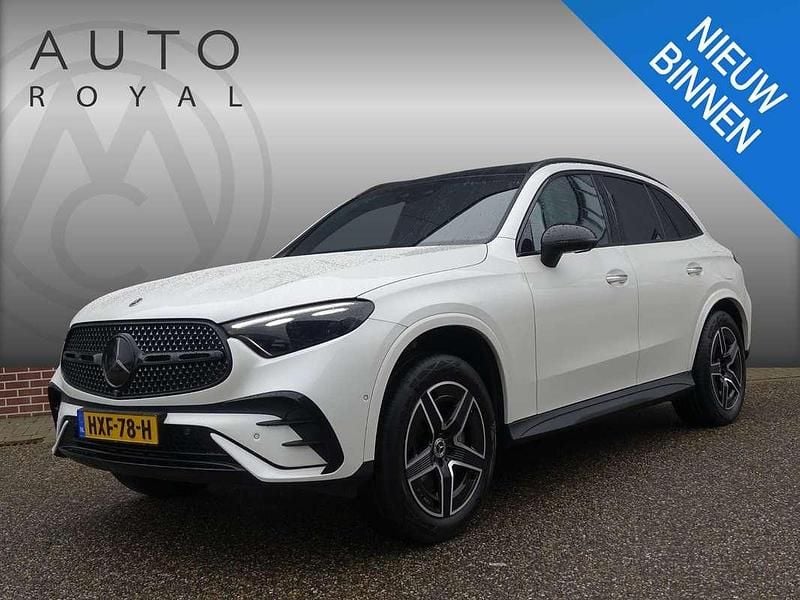 Wit Gebruikt 2023 Mercedes GLC300e AMG line SUV | € 56.995 (Super prijs) - Afbeelding 1/4