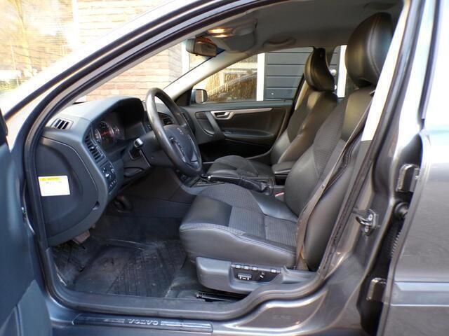 Occasion Volvo V70 210 PK (154 kW) 2003 Grijs, metallic lak Stationwagen