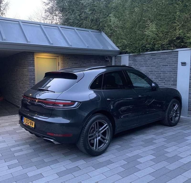 Grijs Gebruikt 2019 Porsche Macan SUV | € 52.000 (Eerlijke prijs) - Afbeelding 1/1