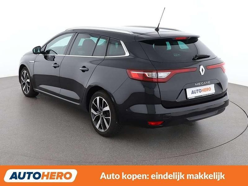 Occasion Renault Mégane GrandTour LIMITED 140 PK (102 kW) 2019 Zwart (metallic) Stationwagen