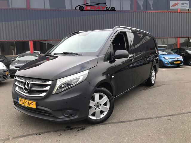 Zwart Gebruikt 2015 Mercedes Vito MPV | € 15.999 - Afbeelding 1/4