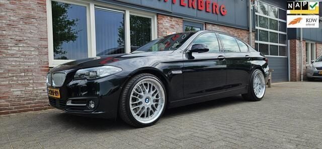 Zwart Gebruikt 2013 BMW 550 Sedan | € 24.950 - Afbeelding 1/4