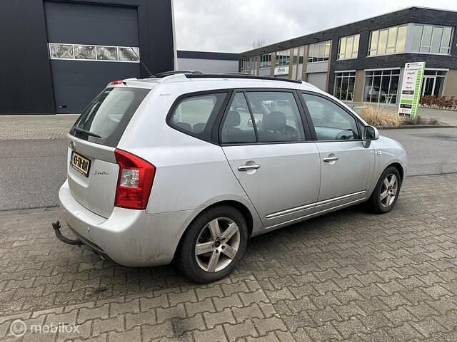 Occasion Kia Carens EX 144 PK (105 kW) 2007 Grijs MPV