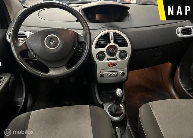 Occasion Renault Modus 112 PK (82 kW) 2007 Zwart MPV