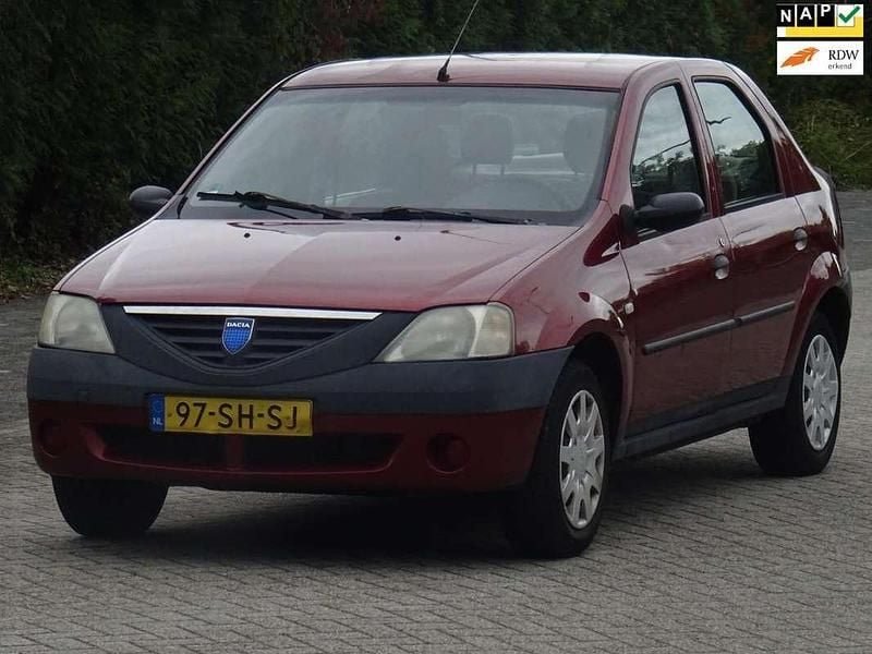 Occasion Dacia Logan Ambiance 75 PK (55 kW) 2006 Rood Sedan