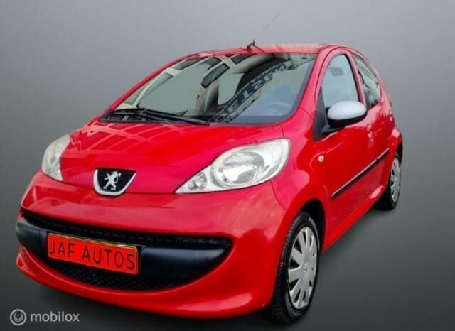 Rood Gebruikt 2007 Peugeot 107 Hatchback | € 1.950 (Eerlijke prijs) - Afbeelding 1/4