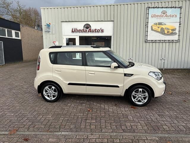 Beige Gebruikt 2010 Kia Soul SUV | € 4.999 (Iets duurder) - Afbeelding 1/4