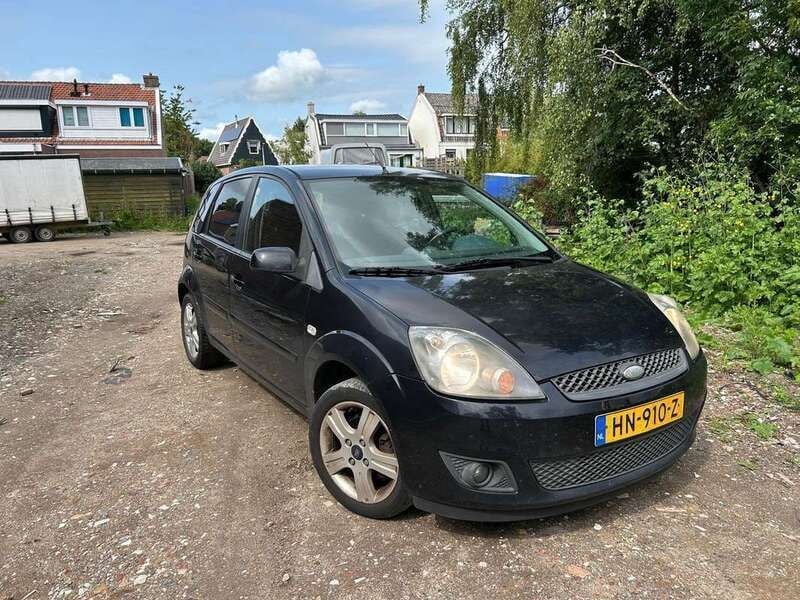 Zwart Gebruikt 2008 Ford Fiesta Ghia Hatchback | € 2.995 (Duur) - Afbeelding 1/4