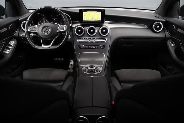 Occasion Mercedes GLC250 AMG line 211 PK (155 kW) 2017 Blauw (metallic) Coupé